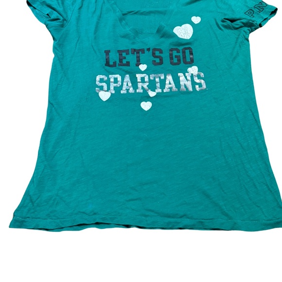 Victoria’s Secret PINK Michigan State Tee M Distressed V-Nec - Picture 1 of 8